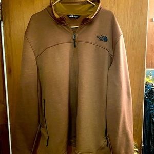 TheNorth face full zip & Color is (Timberland Tan)